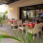 La Maison Du 6 Pensionat 4*
