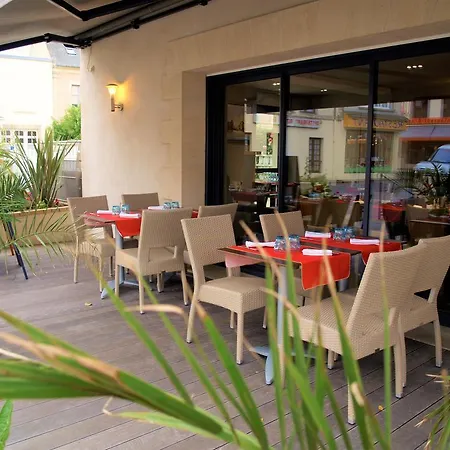 La Maison Du 6 בית הארחה 2*