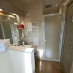 La Maison Du 6 بيت ضيافة ارومانش لي بان