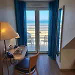 بيت ضيافة La Maison Du 6