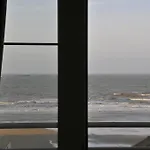 La Maison Du 6 4*