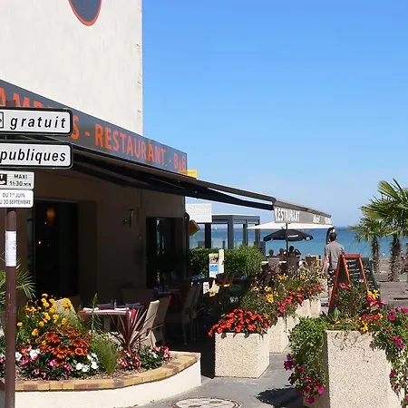 بيت ضيافة La Maison Du 6