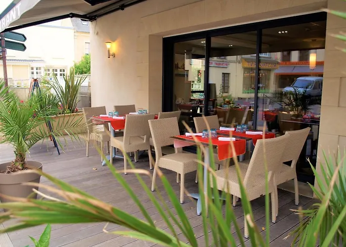 La Maison Du 6 Guest house 4*